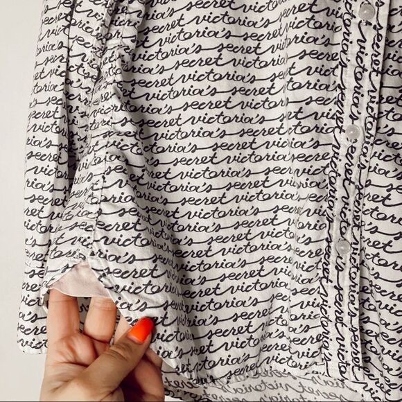 VICTORIA’S Secret All-Over Logo Pajama Set - Picture 4 of 15